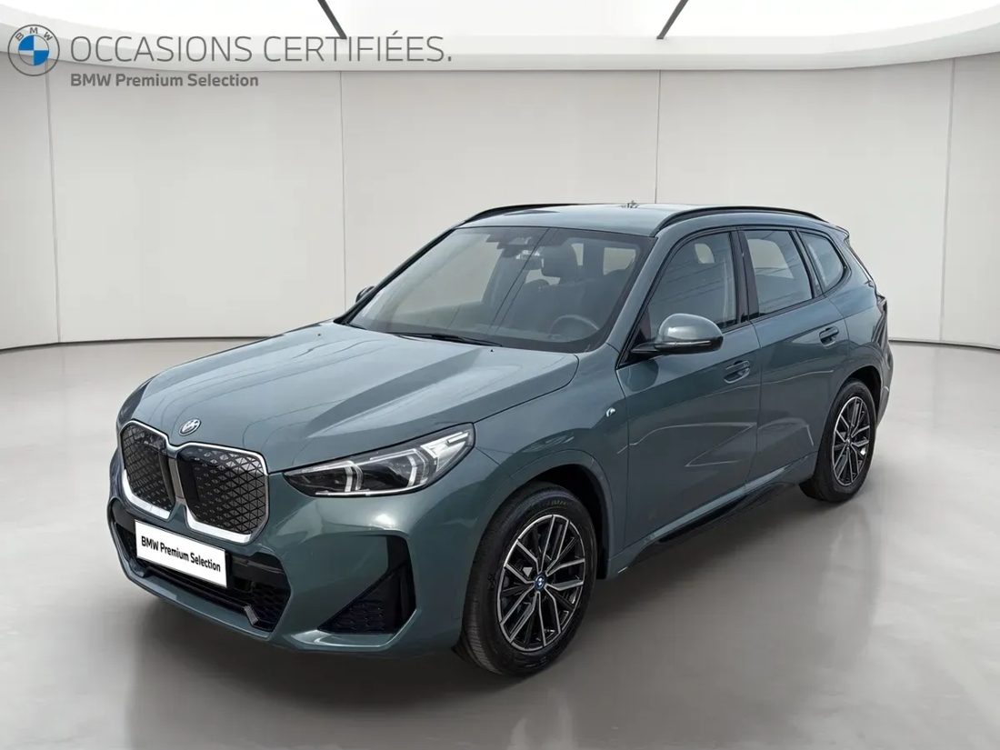 2024 BMW iX1 IX1XDRIVE30313CHBVA