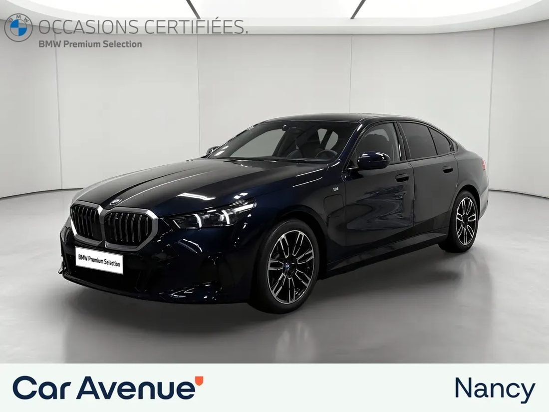 2024 BMW 5 Series 530EPHEV299CHBVA8