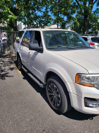 Ford Expedition XLT