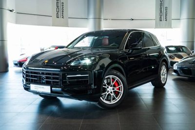 2023 Porsche Cayenne CAYENNES