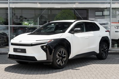2026 Toyota bZ4X DYNAMIC73KWH