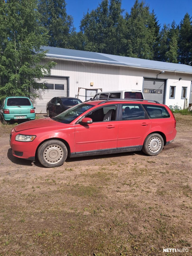 2008 Volvo V50 BENSIINI