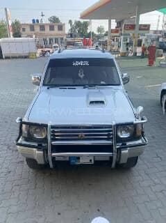 1991 Mitsubishi Pajero