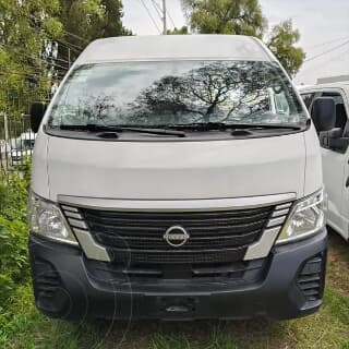 2023 Nissan Urvan PANELAMPLIAAA