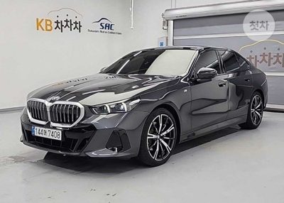 2024 BMW 5 Series 530i xDrive M Sport G60
