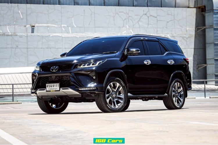 2023 Toyota Fortuner 2.4LEADERV4WD