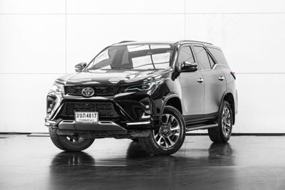 2022 Toyota Fortuner 2.4LEADERV4WD