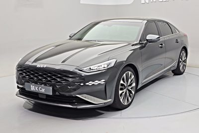 2022 KIA K8