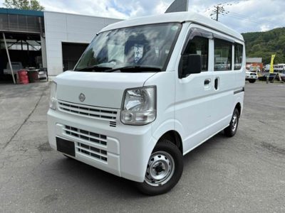 2017 Nissan NV100 Clipper DXハイルーフ5AGS車4WDセミオートマ