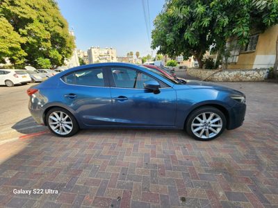 2018 Mazda Mazda3