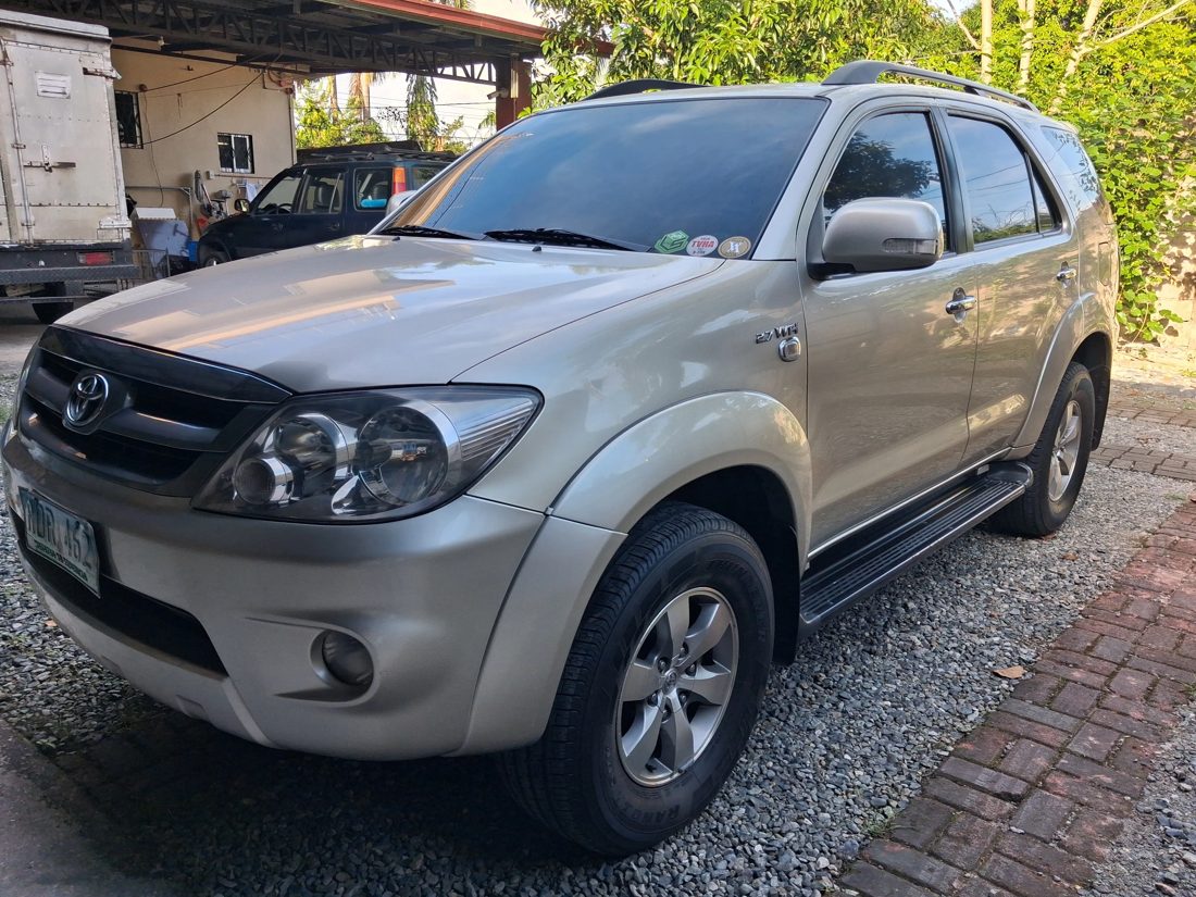 2008 Toyota Fortuner 27GGASAT