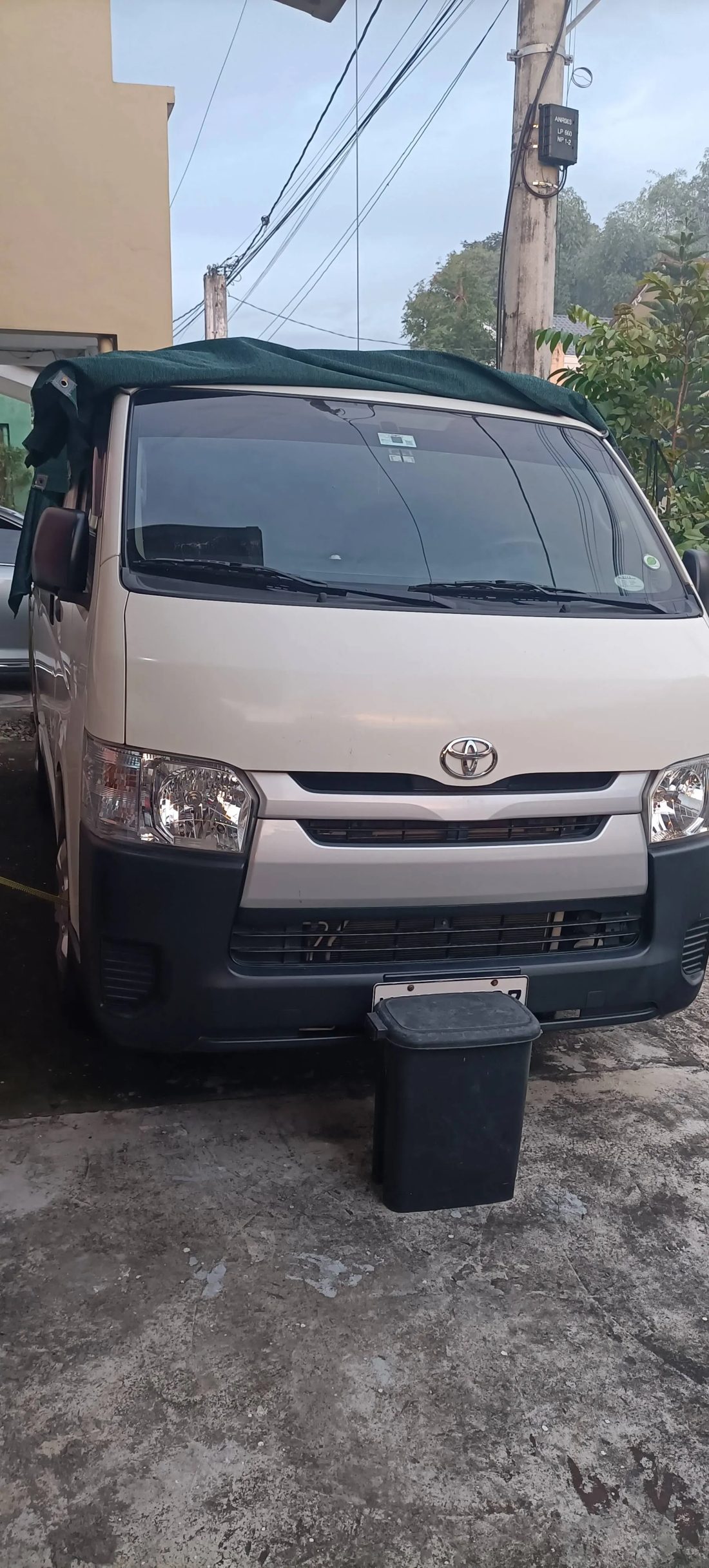 2017 Toyota Hiace COMMUTER30MT