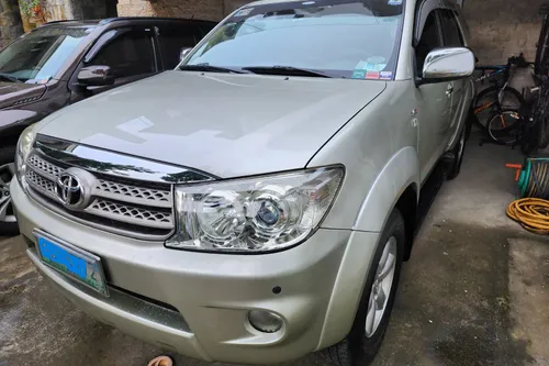 2011 Toyota Fortuner