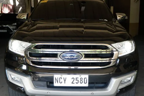 2016 Ford Everest