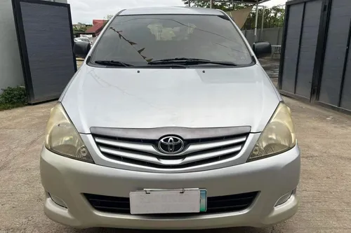 2011 Toyota Innova