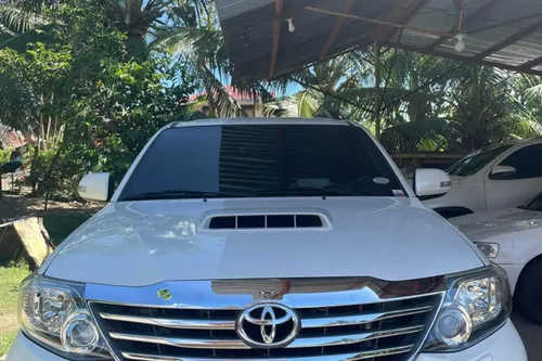 2013 Toyota Fortuner