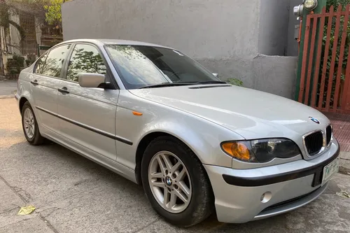 2004 BMW 3 Series