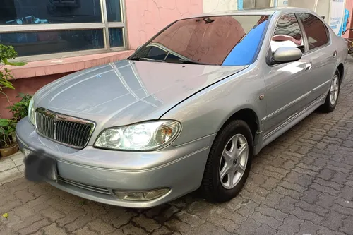 2004 Nissan Cefiro