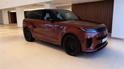 2026 Land Rover Range Rover Sport 4.4V8P635MHEVSV