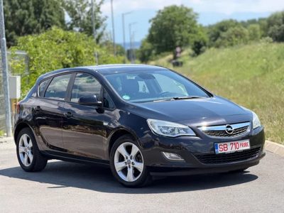 2010 Opel Astra 1.7CDTICOSMO