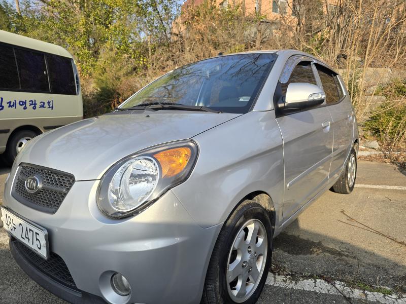 2009 KIA LX Base Black Premium