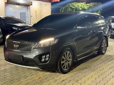2015 KIA Limited
