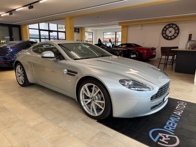 2011 Aston Martin Vantage