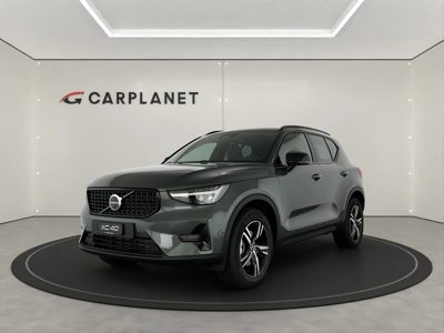2027 Volvo XC40 2.0B3MHPLUSDARK