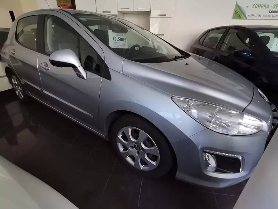 2012 Peugeot 308