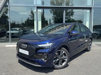 2023 Audi Q8 SLINE
