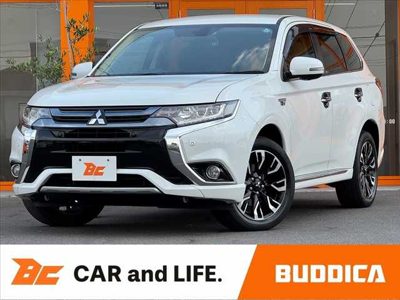 2016 Mitsubishi Outlander PHEV GナビPKG★中期★4WD★アラビュー★充電ケーブル★