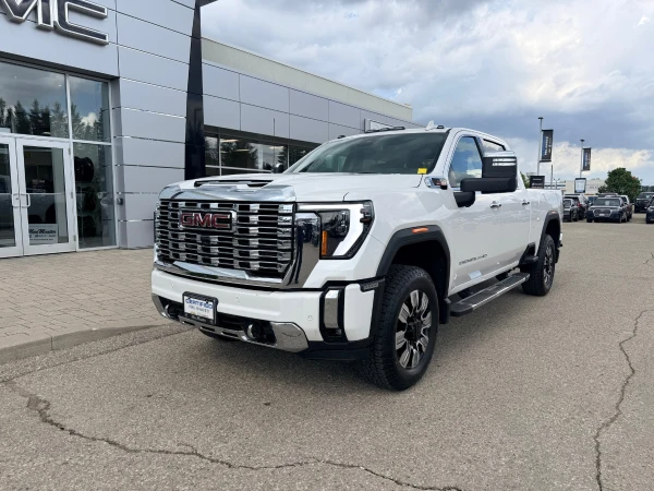 2024 GMC Sierra 4WDCREWCABSTANDARDBOXDENALI
