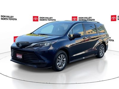 2025 Toyota Sienna XLE8PASSENGERFWD