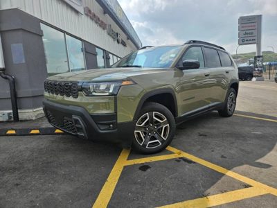 2026 Jeep Cherokee LAREDO4X4