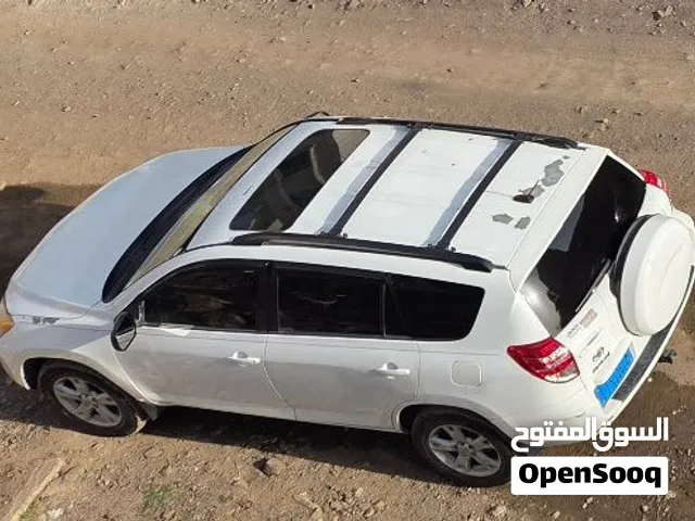 Toyota RAV4 STANDARD