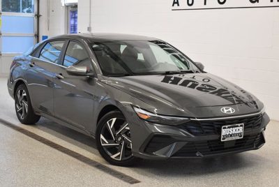 2025 Hyundai Elantra SELCONVENIENCE