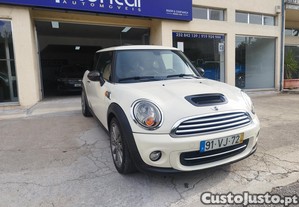 2010 MINI Cooper