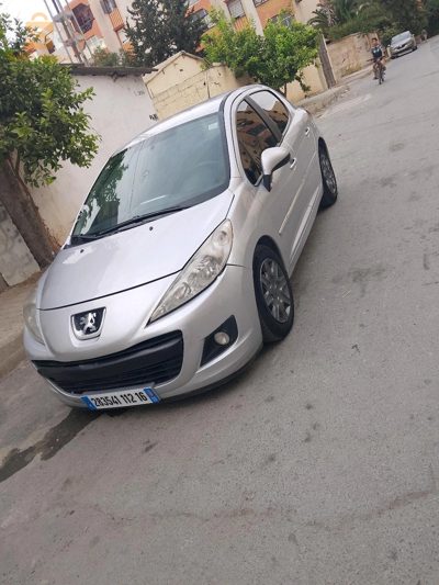 2012 Peugeot 207