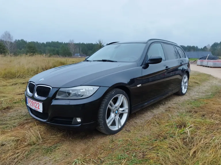 2011 BMW 3 Series SERIES318
