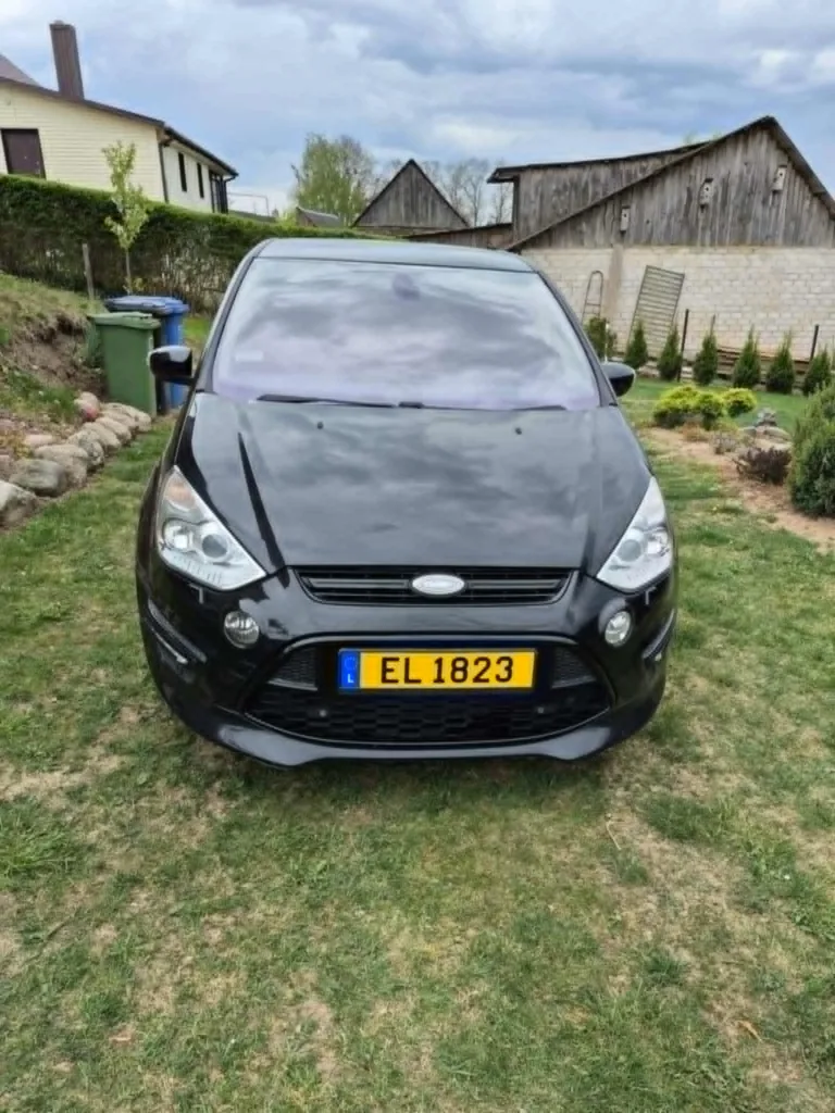 2011 Ford S-Max