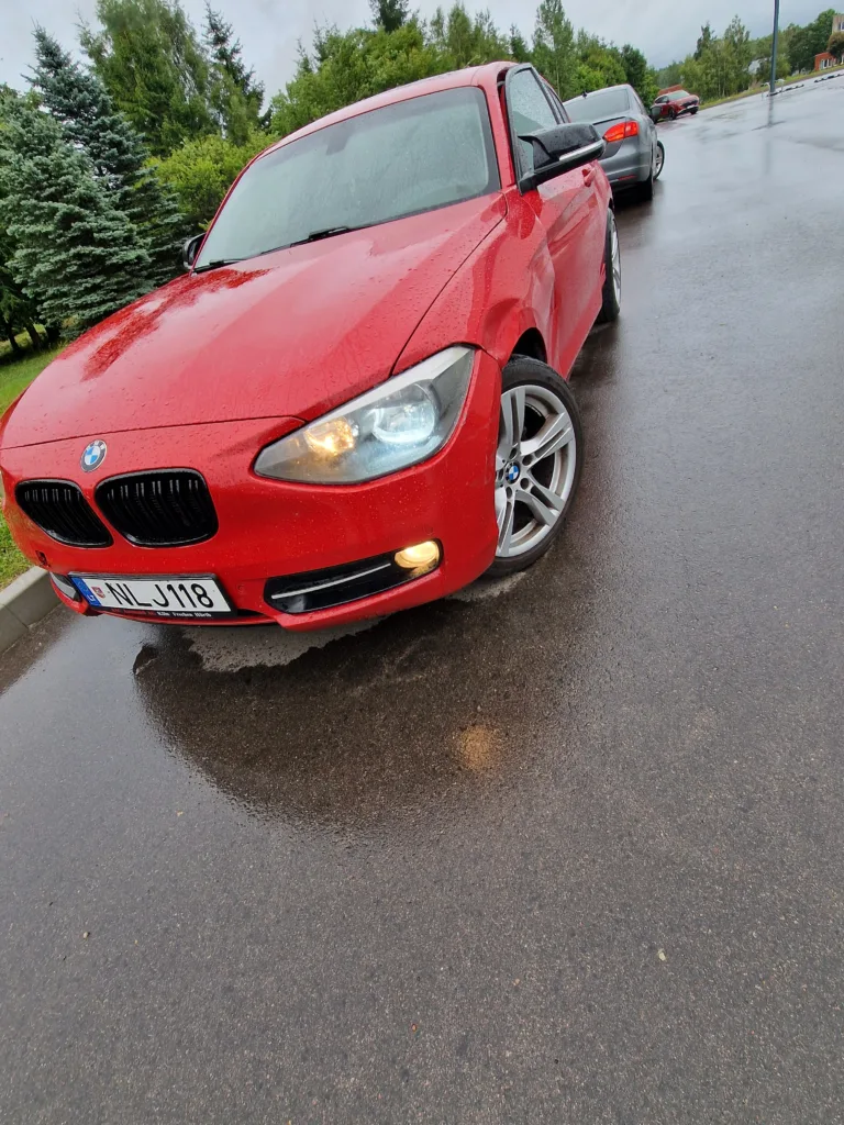 2012 BMW 1 SERIES118