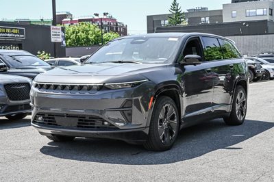 2025 Jeep Wagoneer PREMIUM