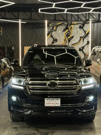 2019 Toyota Land Cruiser