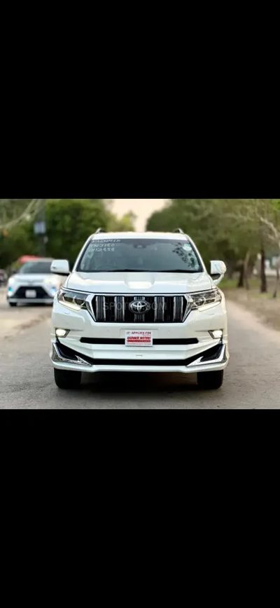 2020 Toyota Prado