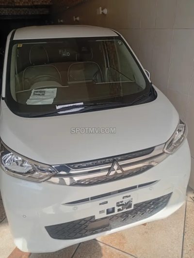 2022 Mitsubishi eK Wagon