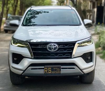 2021 Toyota Fortuner