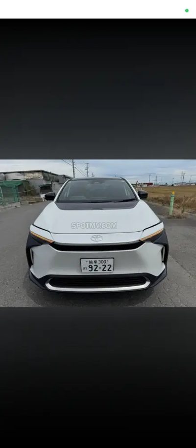 2022 Toyota bZ4X