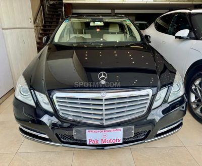 2011 Mercedes-Benz E-Class
