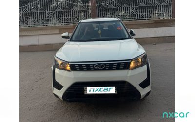 2021 Mahindra XUV300 W61.2PETROL[2019][20192024]