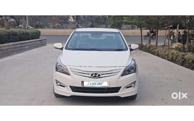 2016 Hyundai Verna SX1.6CRDI[20172020]